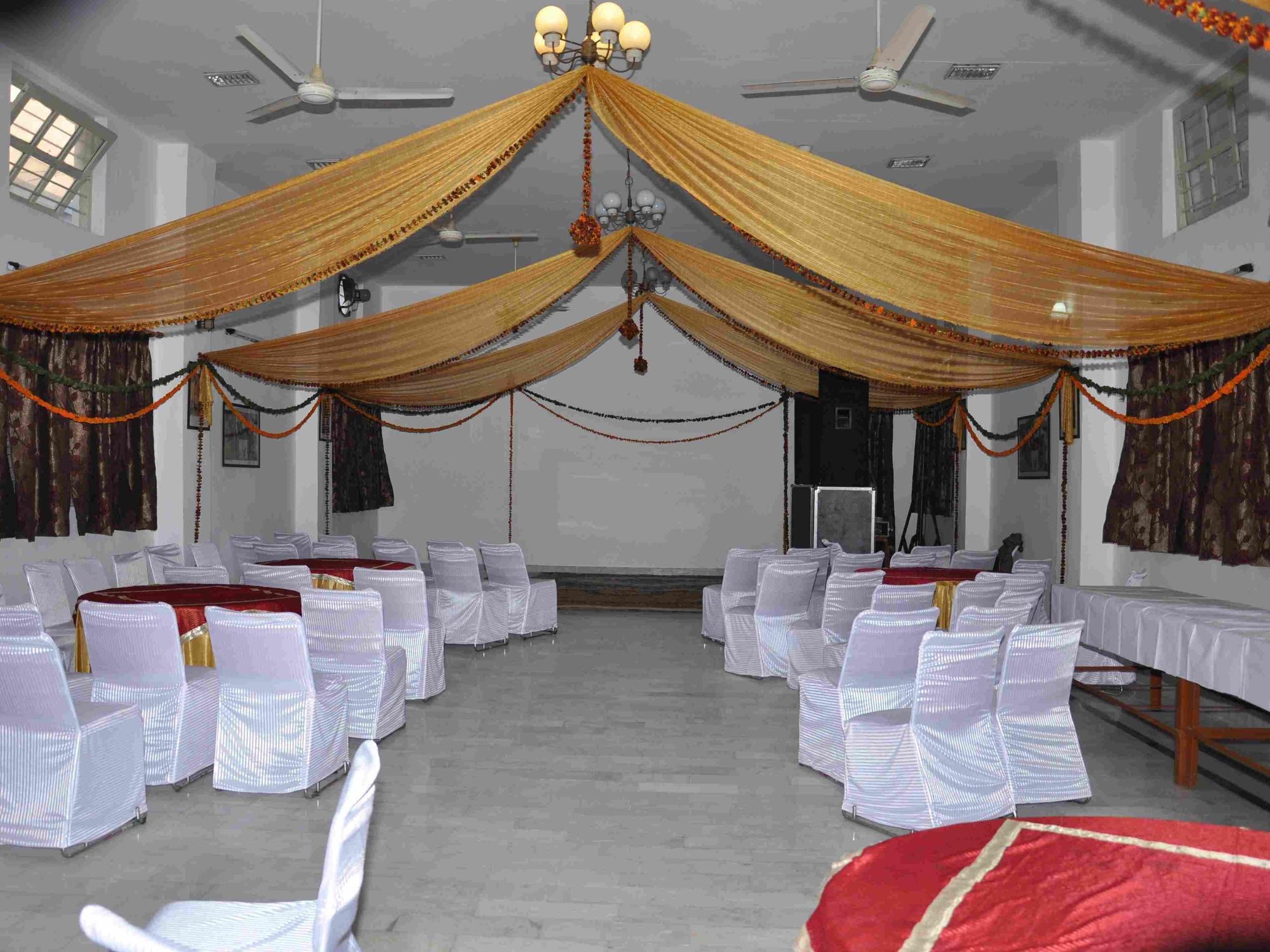 Lakshmi Guest House Dehradun Ngoại thất bức ảnh