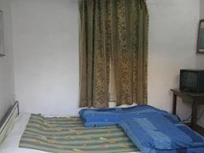 Lakshmi Guest House Dehradun Ngoại thất bức ảnh